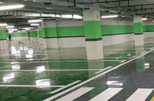 宿遷地下車(chē)庫(kù)劃線(xiàn)部分施工有哪些工作步驟？