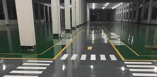 蘇州化工廠劃線選用哪種施工方較好呢？